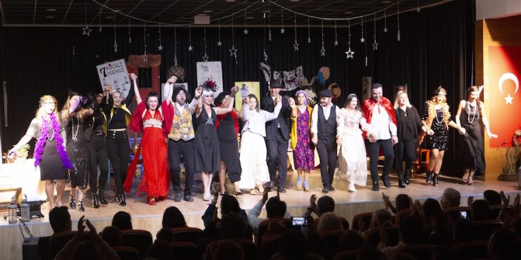 Bahçeşehir Koleji Bodrum Kampüsü Öğretmenleri Sanatın Gücüyle Umut Oldular