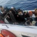 Sürat teknesinde 22 göçmen 2 organizatör yakalandı