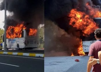 Muğla- Marmaris yolunda otobüs yandı