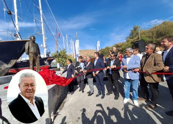 “Guletlerin Babası” Erol Ağan’ın Heykeli Açıldı