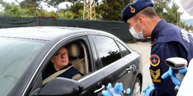 Trafik cezalarına büyük zam! Bunları yapan yandı