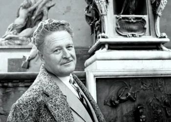 TEMİZLEYİN BU AYIBI…