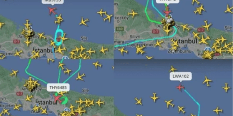 Uçaklar İstanbul’a inemiyor… Lodos İstanbul’u esir aldı