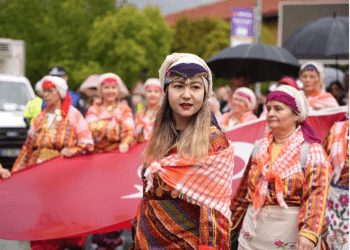 10. Milas Zeytin Hasat Şenliği renkli görüntülerle başladı