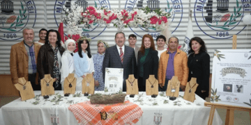 Zeytin Hasadı Şenliği’nde zeytin ve müzik ziyafeti, Milas zeytinyağı Holywood yıldızı