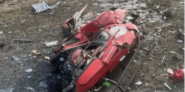 Son dakika… Muğla Eğitim ve Araştırma Hastanesi’ne helikopter çarptı:2 pilot, 1 hekim ve 1 personel Vefat etti