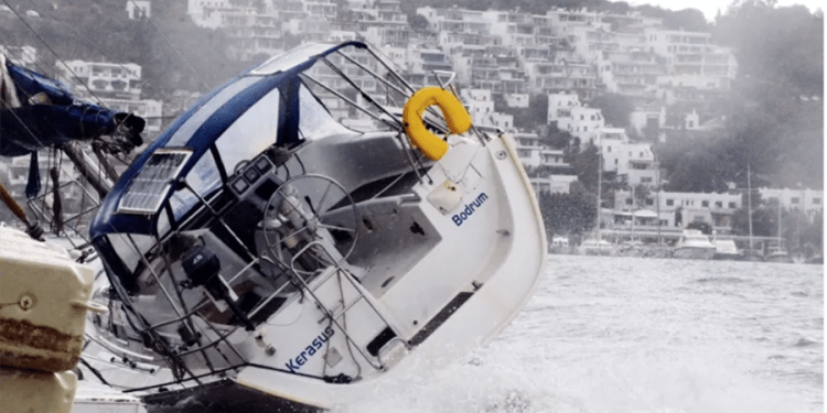 Denizcilere Bodrum-Kaş arasında fırtına uyarısı