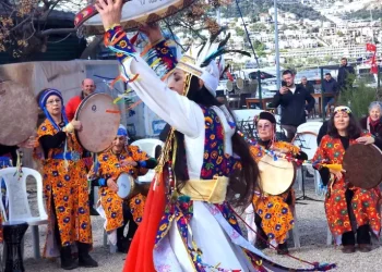 Gündoğan’da  çok renkli Nar Tugan Şenliği