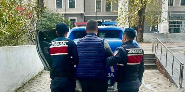 20 yıl kesinleşmiş hapis cezası ile aranıyordu, yakalandı