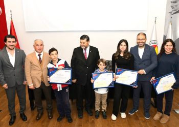 Dereceye giren öğrenciler ödüllendirildi