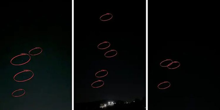 Gökyüzünde Ne Oluyor? Milas’ta Düzensiz Hareket Eden Cisimler Görüldü