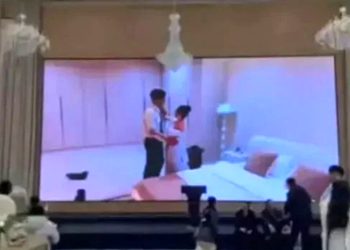 Düğünde bütün salonun önünde gelini ifşa etti