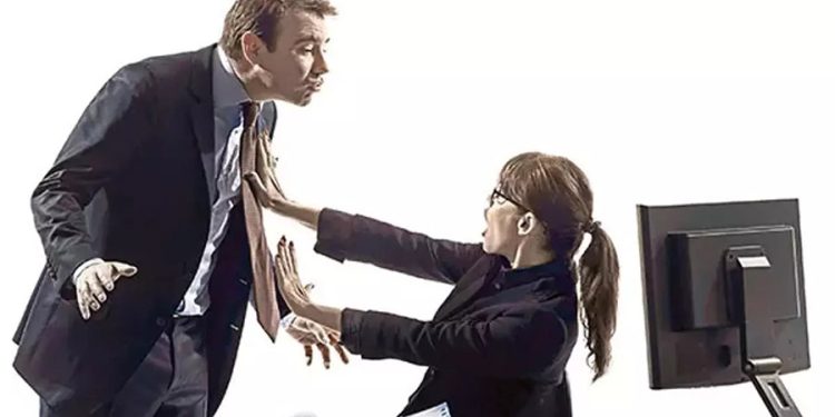 İşyerinde çalışmaya başladığı ilk gün tacize uğradı, iş yeri sahibine 45 bin TL. para cezası