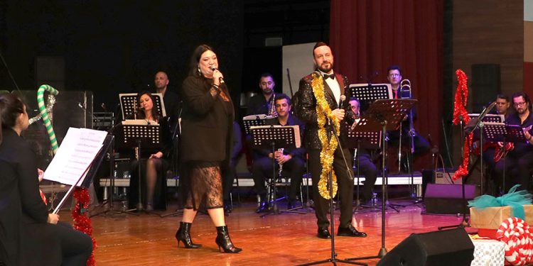 Yeni Yıla Özel Sanat Rüzgarı Esti