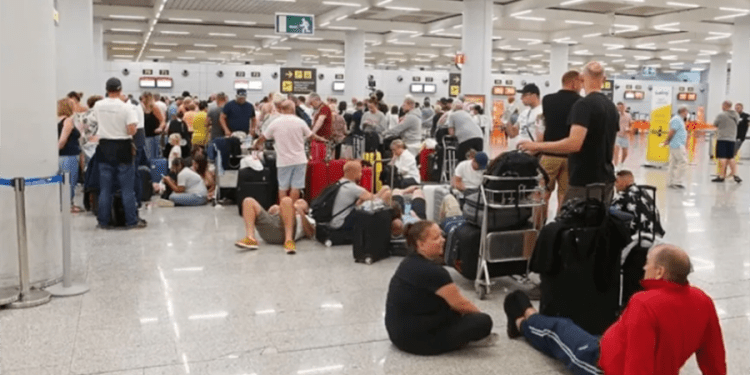 Dev turizmi şirketi iflas etti , operasyonlar durdu