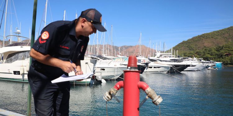 Büyükşehir İtfaiyesinden Yangınlara Karşı Önleyici Faaliyetler