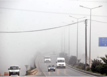 Bodrum güne sis ile uyandı, trafik aksadı