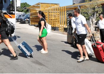 Türkiye’den vazgeçip o ülkeye yöneldiler! “Parlayacak” deniyor…