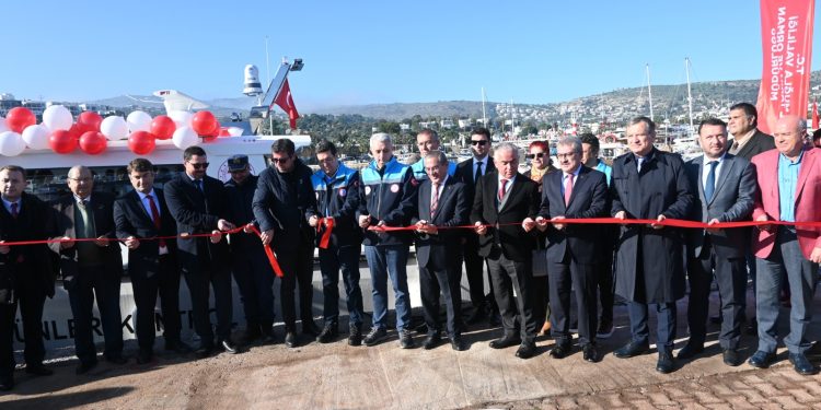 Ünlü iş insanı Fikret Öztürk’ün villasını soyan hırsızlar yakalandı