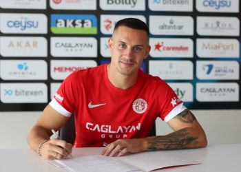 Uyuşturucu Madde İmali ve Ticareti yapan 7 sanık tutuklandı