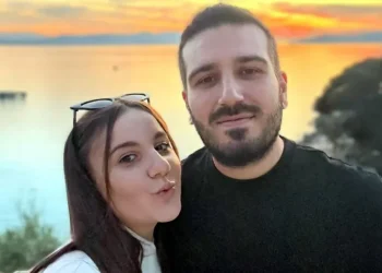 Sanberk ile Maria’nın aşkları Yunanistan’da olay oldu