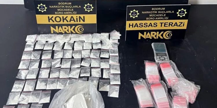 Bodrum’a getirdikleri kokainleri yılbaşında satacaklardı, 2 tutuklama