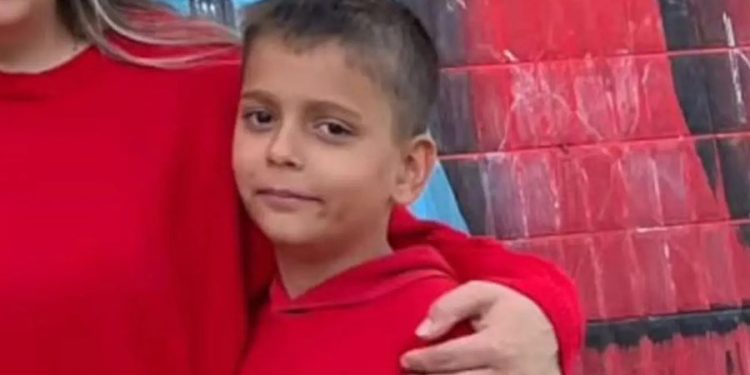 İzmir’de feci olay: TikTok’taki kolonya videosu akımını deneyen çocuk hayatını kaybetti