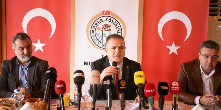 İdris Akbıyık Muğla basınıyla bir araya geldi