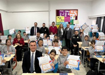 Bodrum’da 30 bin 888 öğrenci karne aldı