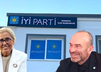 İYİ Parti Bodrum İlçe Başkanlığı’nda Bayrak Değişimi