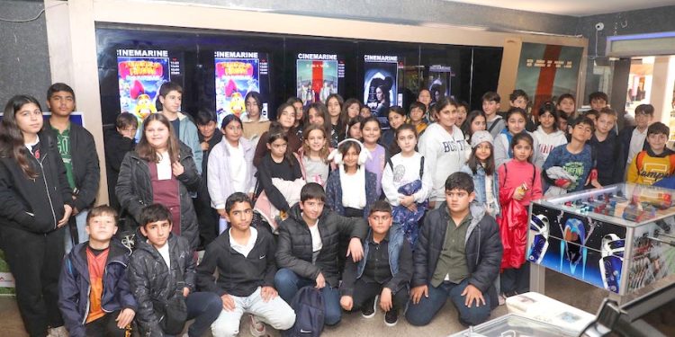 Belediyeden Öğrencilere Sinema Etkinliği
