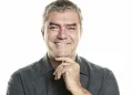 Gazeteci Yazar Yılmaz Özdil Kalp Krizi Geçirerek Hastaneye Kaldırıldı