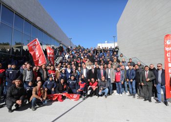 Büyükşehir’den İşçilerin Yüzlerini Güldüren Zam