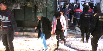 Engelli bakım merkezinde yangın; 78 kişi tahliye edildi