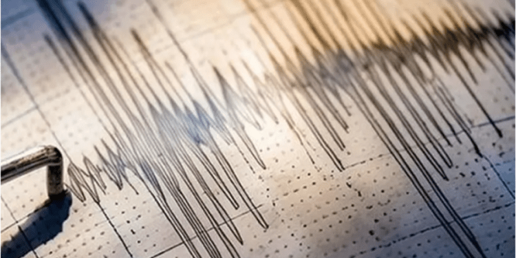Bodrum ve  İzmir Dikili açıklarında 4,0 büyüklüğünde deprem