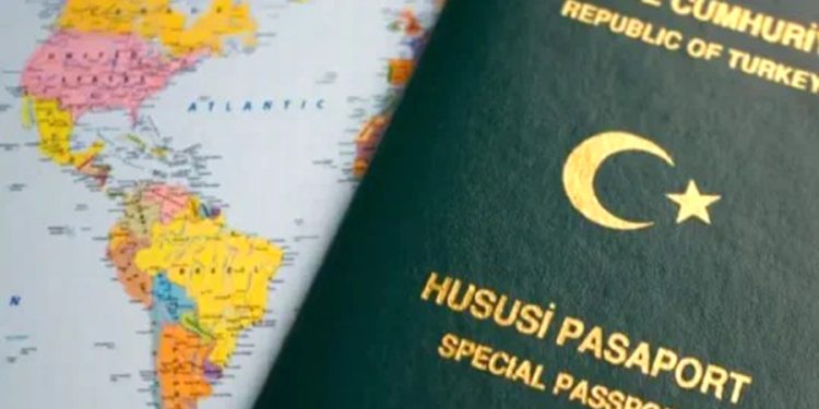MEB’den özel okul öğretmenlerine yeşil pasaport müjdesi!