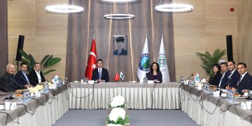 Ege Denizi Depremleri Sonrası 5 Büyükşehir Başkanı Bir Araya Geliyor