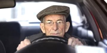 Ehliyete ilk kez yaş sınırı geliyor