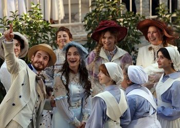 Bakan duyurdu: Sosyal medyaya yeni düzenleme: Kademeli yaş kısıtlaması geliyor