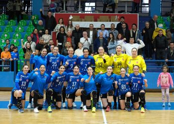 Denizin Kızları, Namağlup Zirvesini Korudu