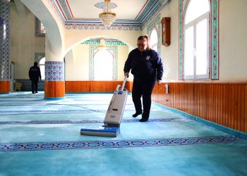 Bodrum Belediyesinden Ramazan Öncesi Cami Temizliği