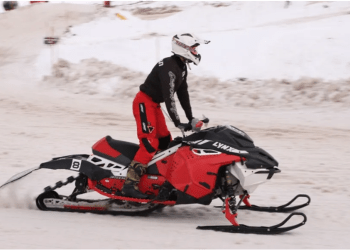 Milli Kar Motosikletçisi Galip Alp Baysan bugün parkurda