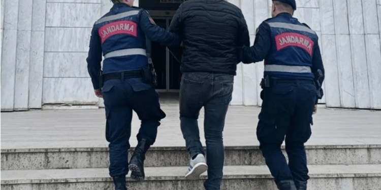 50 farklı yakalama ve 36 yıl hapis cezası bulunan şahıs yakalandı