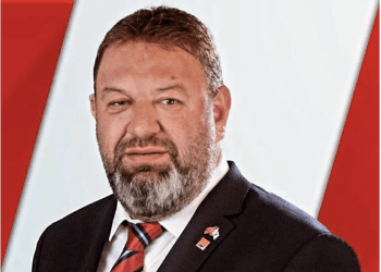 CHP’li Belediye Meclis üyesi Karakaya kaçak yapıdan sabıkalı çıktı, açıklama yaptı