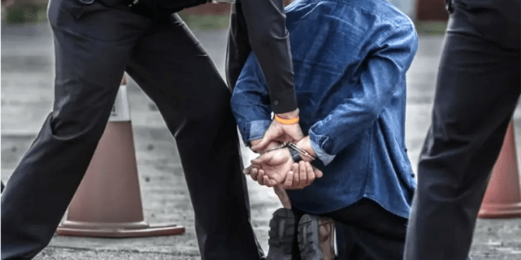 İnterpolün kırmızı bültenle aradığı “Glock” marinada kahve içerken yakalandı