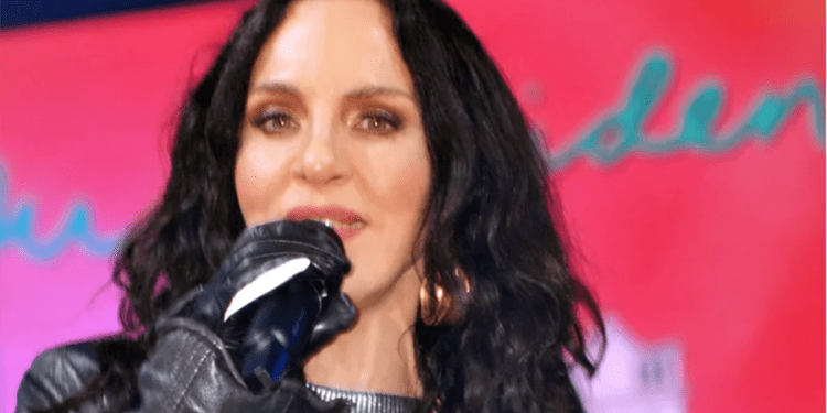 Bodrum’da yaşayan sanatçı Sertab Erener’e dava açıldı