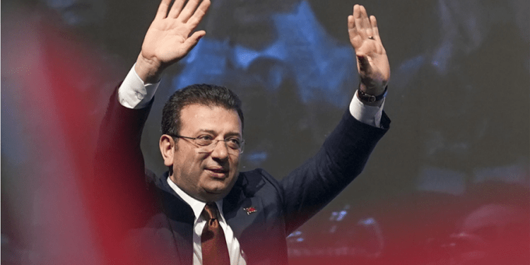 SON DAKİKA… İBB Başkanı Ekrem İmamoğlu ‘yolsuzluk’ soruşturmasında tutuklandı