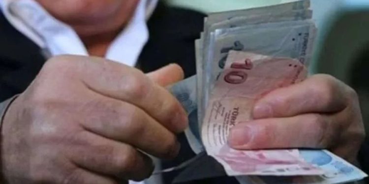 Cumhurbaşkanı milyonlarca esnafı ilgilendiren müjdeyi iftarda açıkladı