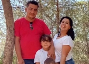 İtfaiye erinin eşi ve 2 çocuğu yangında can verdi