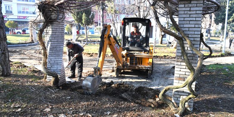 Muğla Basın Parkı Yenileniyor